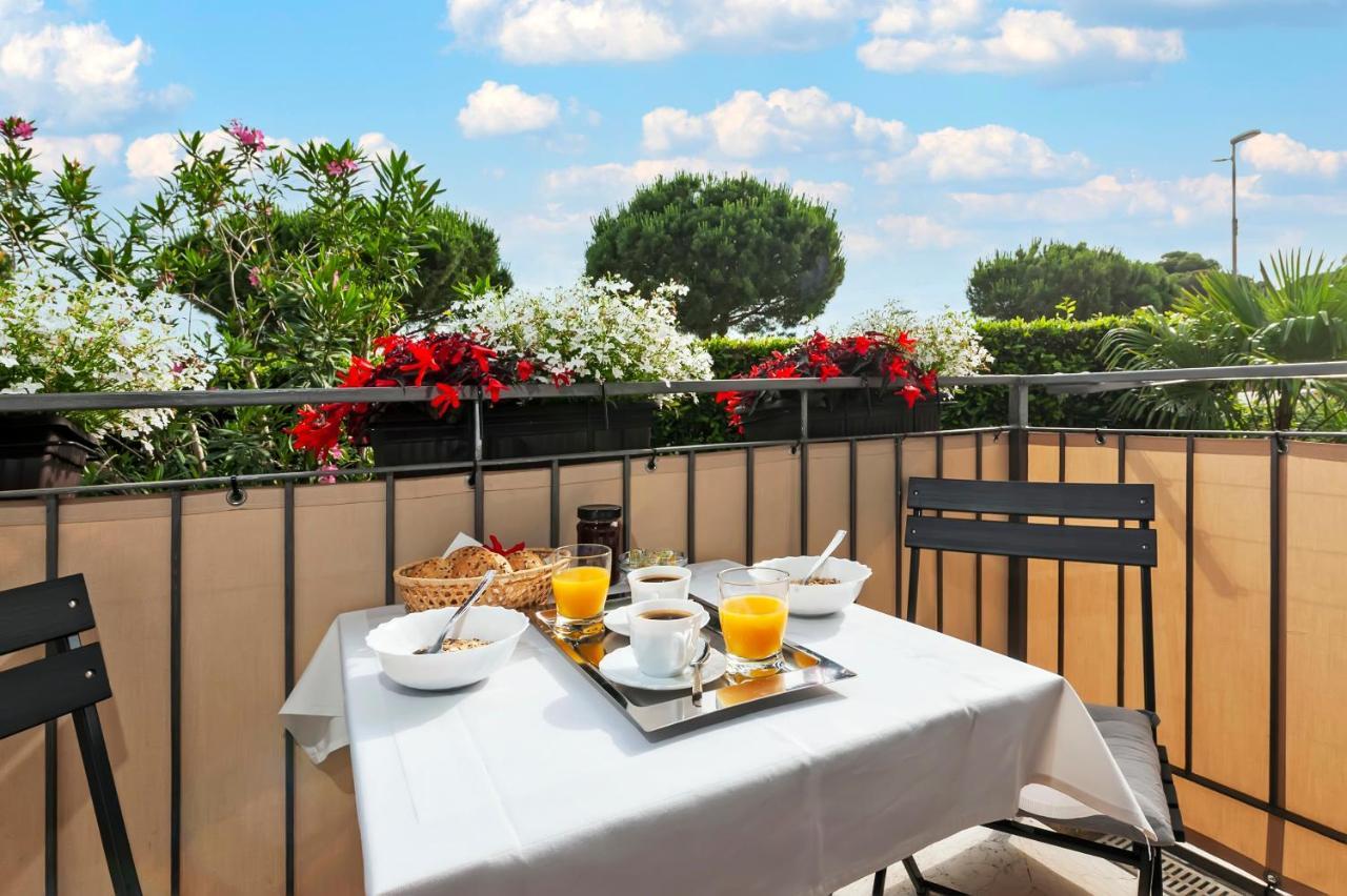 Apartments Sandra Rovinj Exterior photo