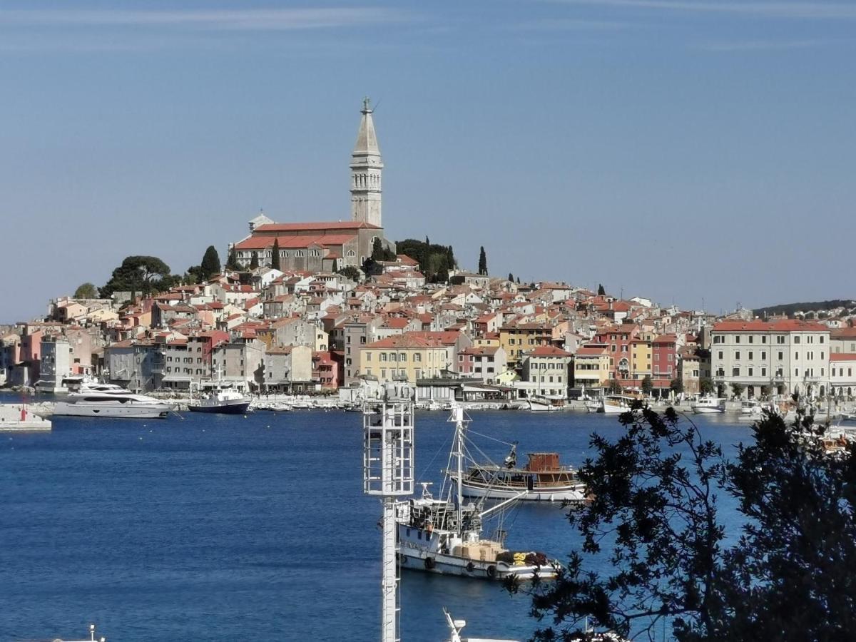 Apartments Sandra Rovinj Exterior photo